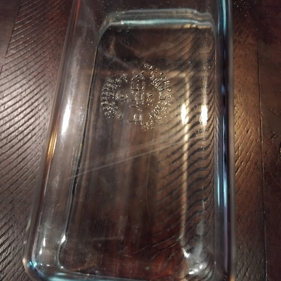 Pyrex loaf pan - Picture 2 of 5